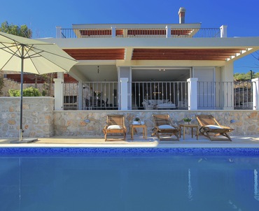 Beachfront vacation with Luxury 